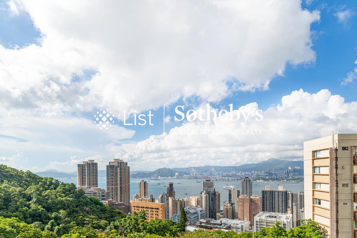 Hatton Place 杏彤苑 | View from Living and Dining Room