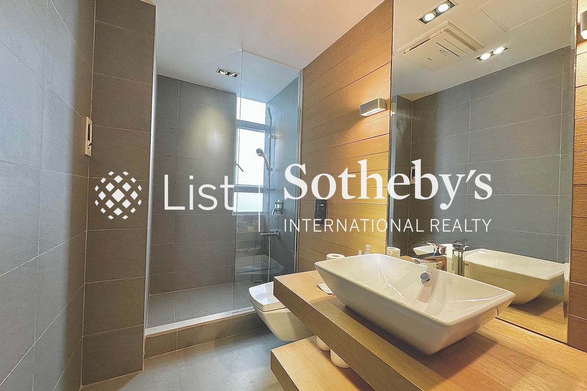 Hatton Place 杏彤苑 | Guest Bathroom