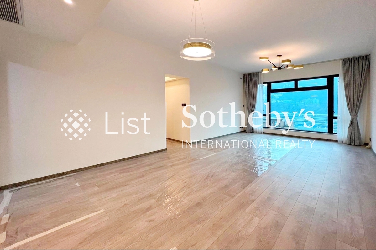 The Leighton Hill 禮頓山 | Living and Dining Room