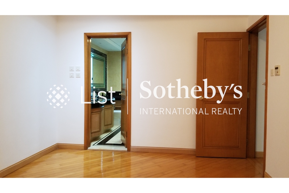 The Leighton Hill 禮頓山 | Master Bedroom