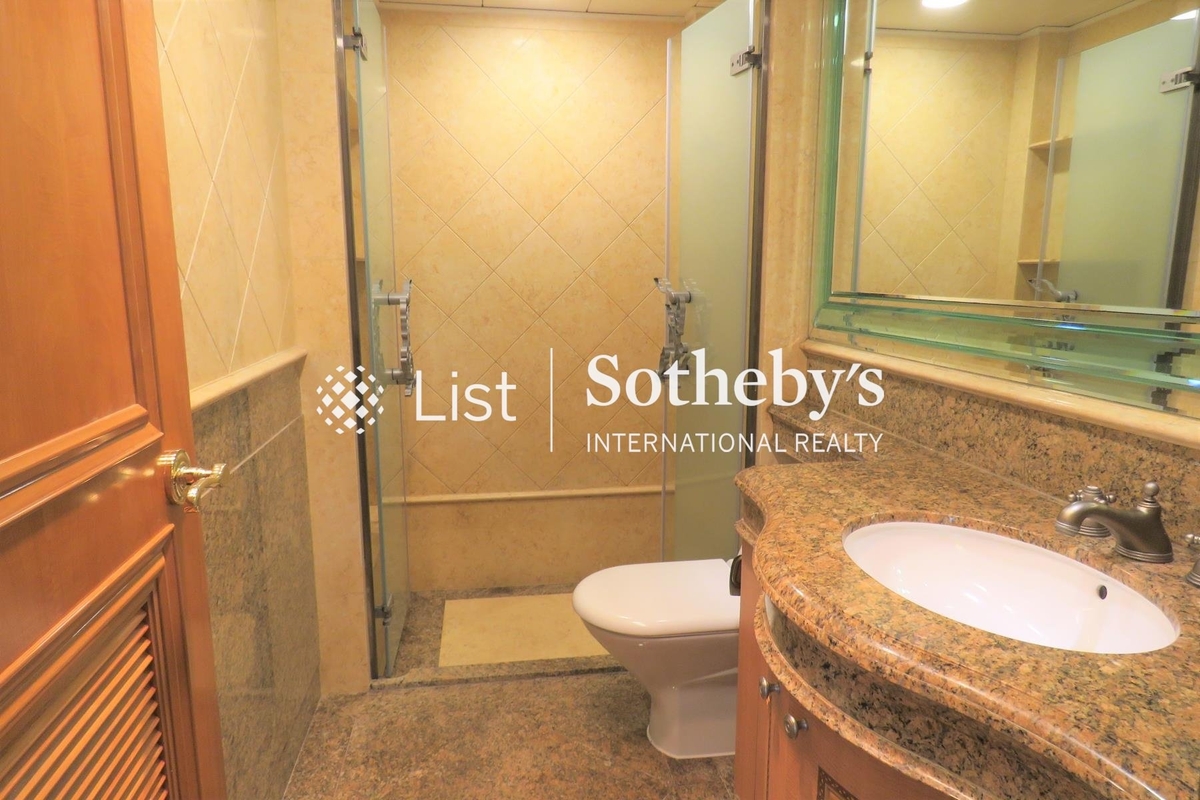 The Leighton Hill 禮頓山 | Guest Bathroom