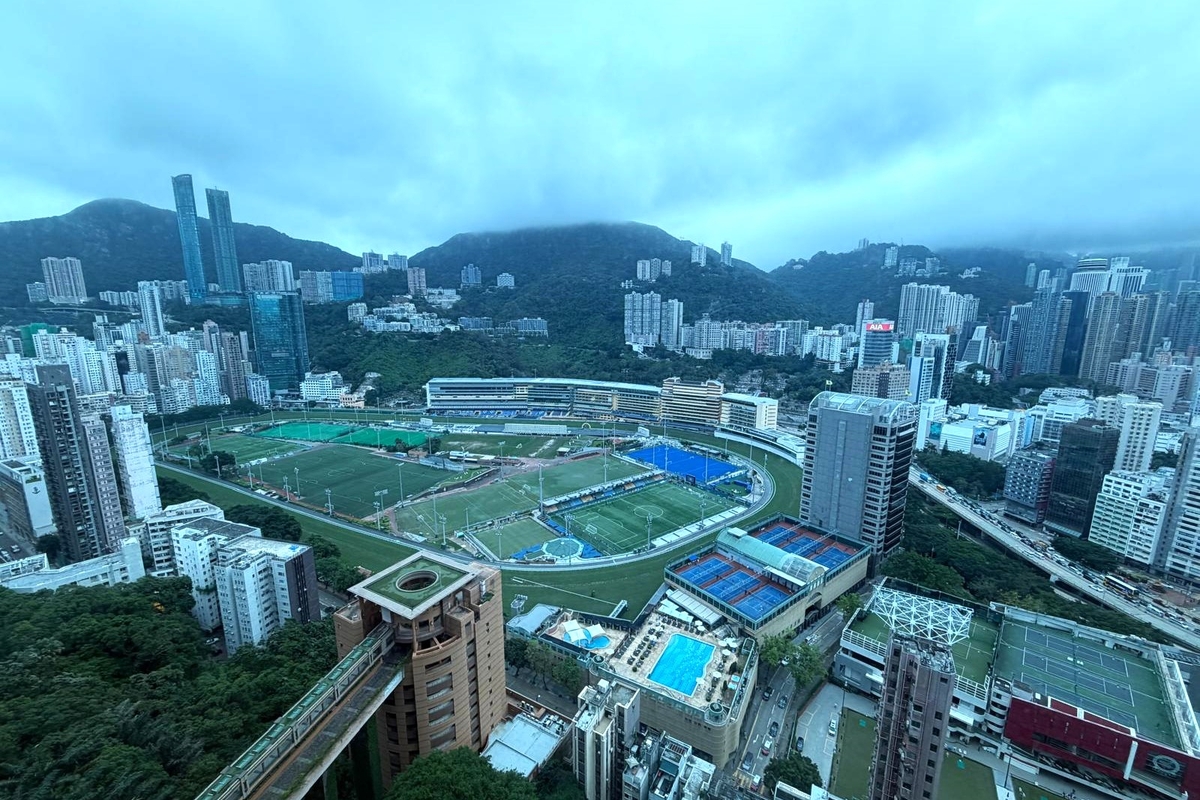 The Leighton Hill 禮頓山 | View from Living Room
