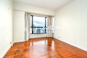 Hong Villa 峰景花園 | Master Bedroom