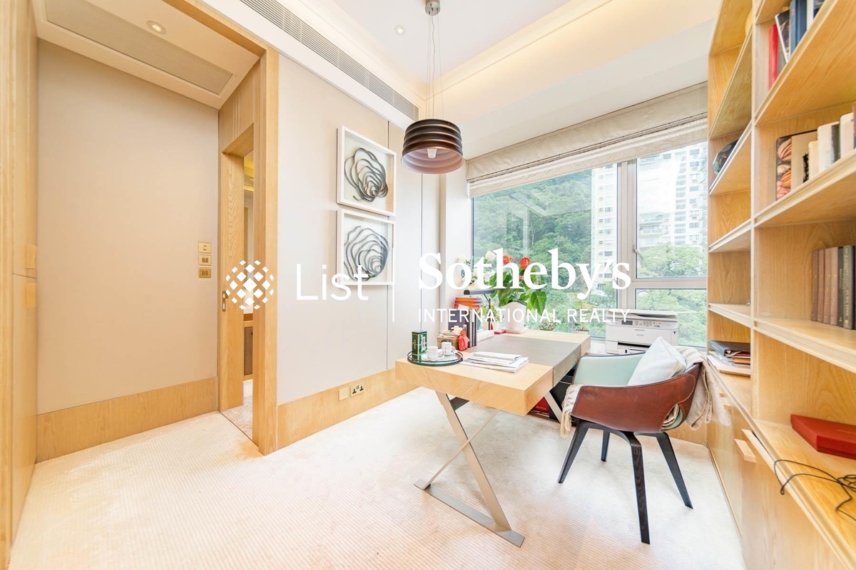 Cluny Park Cluny Park | Fourth En-suite Bedroom