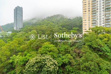 Cluny Park Cluny Park | 