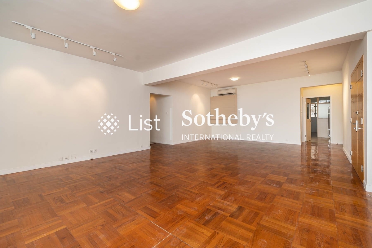 Borrett Mansions 寶德臺 | Living and Dining Room