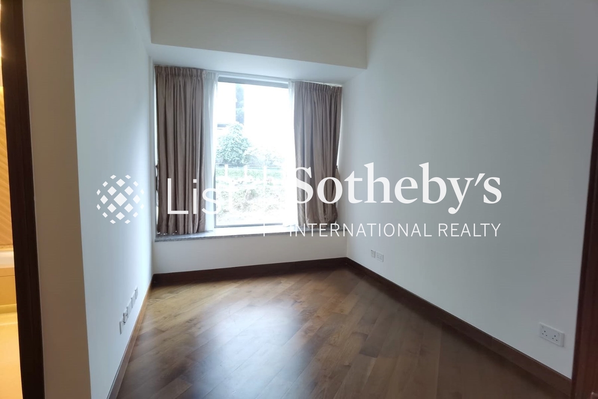 No. 55 Conduit Road 璈珀 | Second En-suite Bedroom