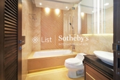 No. 55 Conduit Road 璈珀 | Second En-suite Bathroom