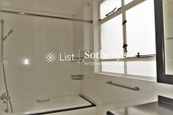 Borrett Mansions 寶德臺 | Master Bathroom