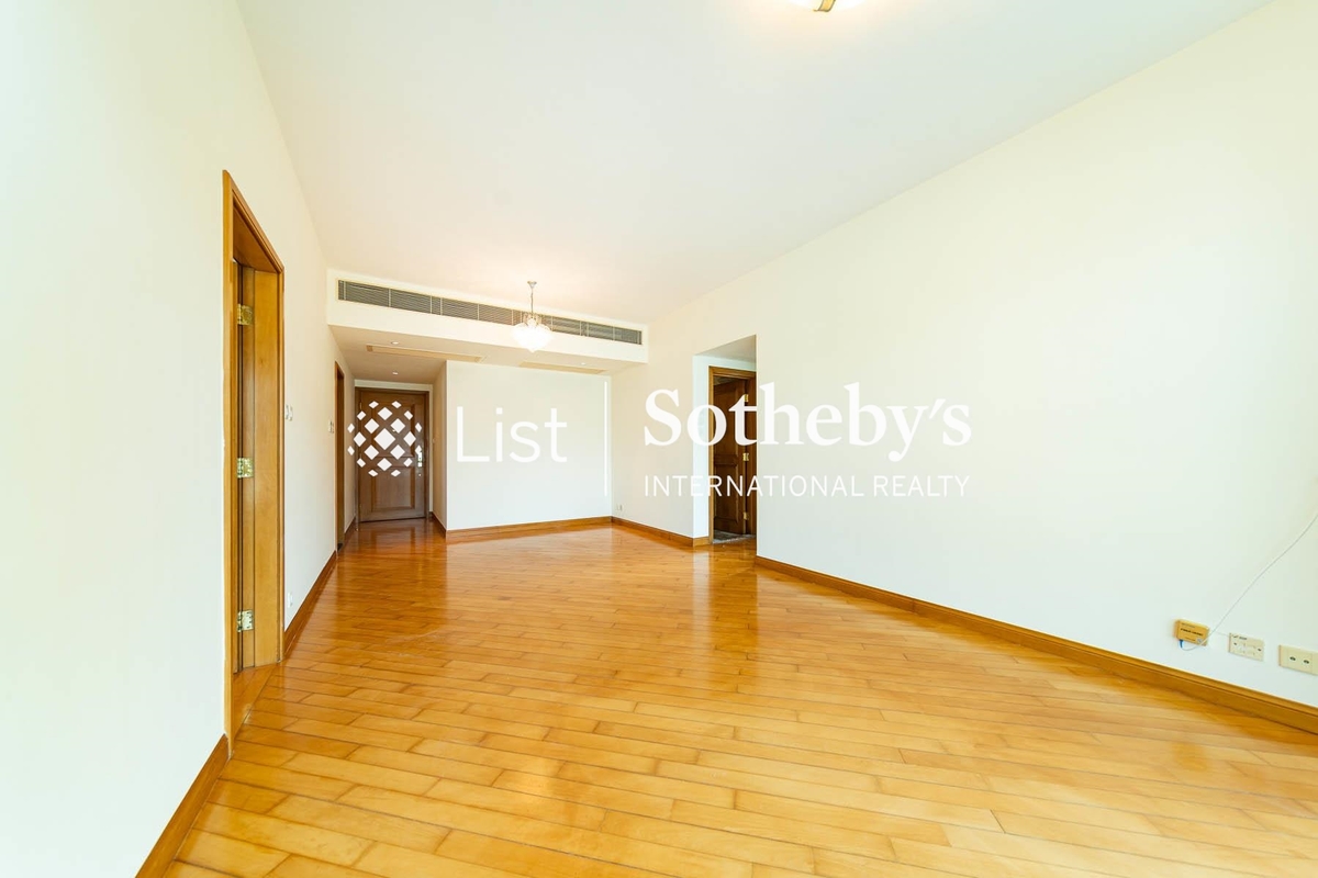 The Leighton Hill 禮頓山 | Living and Dining Room