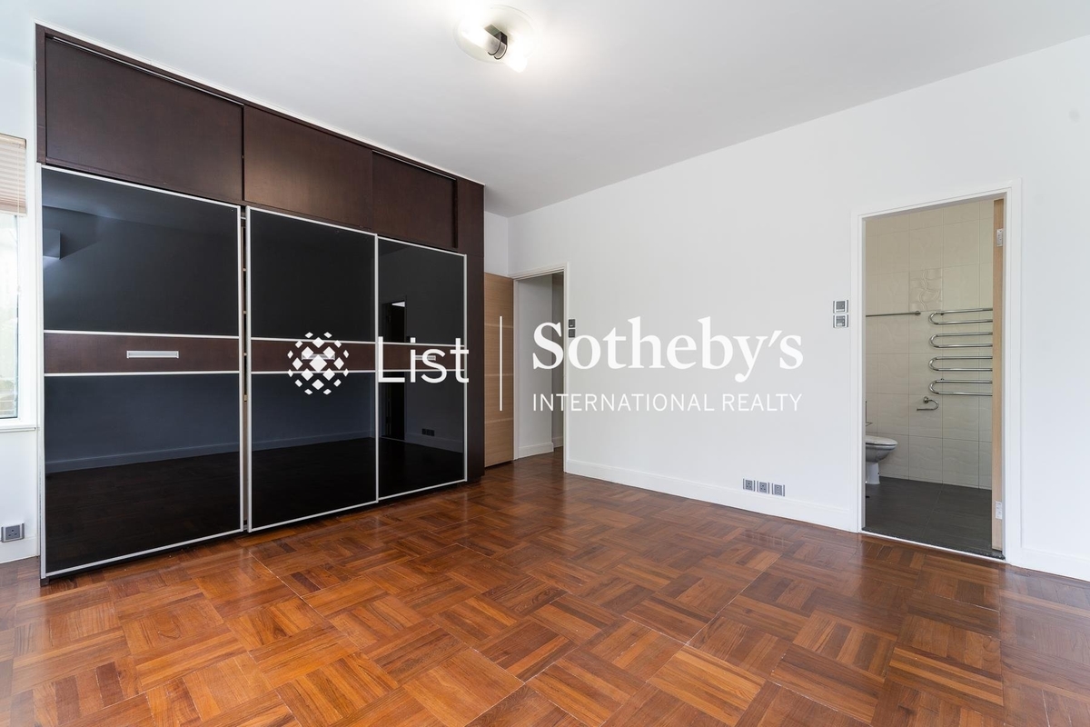 Brewin Court 明雅園 | Master Bedroom