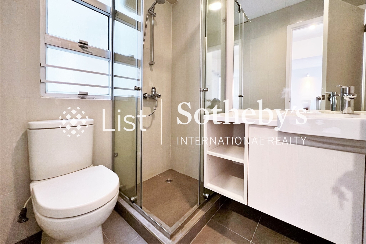 Realty Gardens 联邦花园 | Master Bathroom