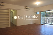 Realty Gardens 聯邦花園 | Living and Dining Room