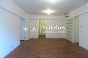 Realty Gardens 聯邦花園 | Living and Dining Room