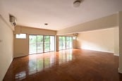 Realty Gardens 聯邦花園 | Living and Dining Room