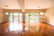 Realty Gardens 聯邦花園 | Living and Dining Room