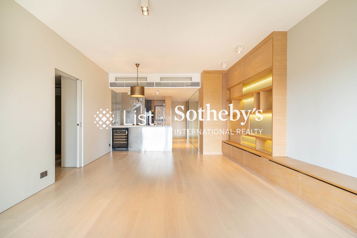 Realty Gardens 聯邦花園 | Living and Dining Room