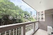 Realty Gardens 聯邦花園 | Balcony off Living Room