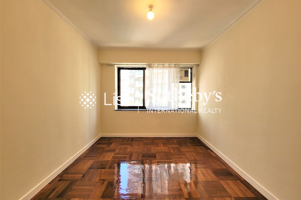 Conway Mansion 康威園 | Third Bedroom
