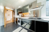 80 Robinson Road 罗便臣道80号 | Kitchen