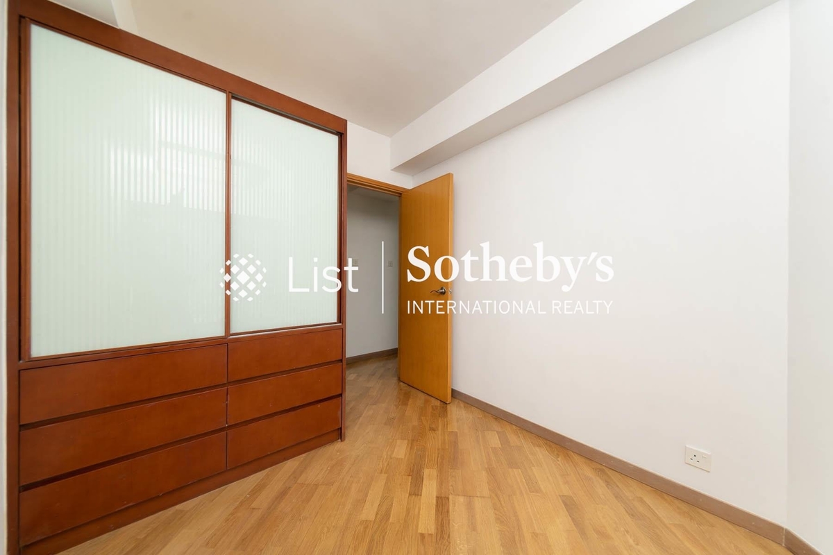 80 Robinson Road 罗便臣道80号 | Second Bedroom