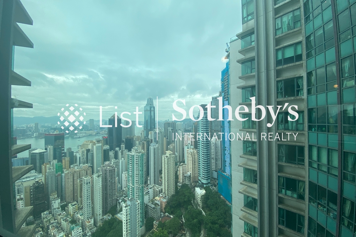 80 Robinson Road 罗便臣道80号 | View from Living and Dining Room