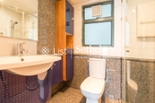 80 Robinson Road 羅便臣道80號 | Guest Bathroom