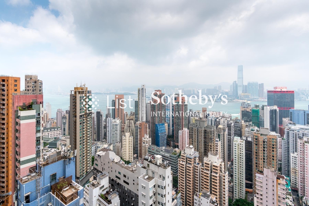 80 Robinson Road 羅便臣道80號 | View from Living and Dining Room