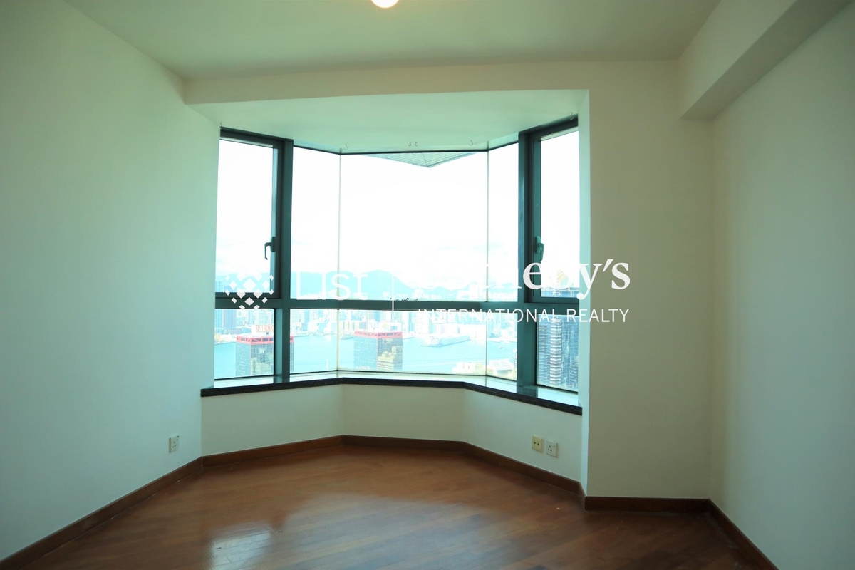 80 Robinson Road 羅便臣道80號 | Master Bedroom