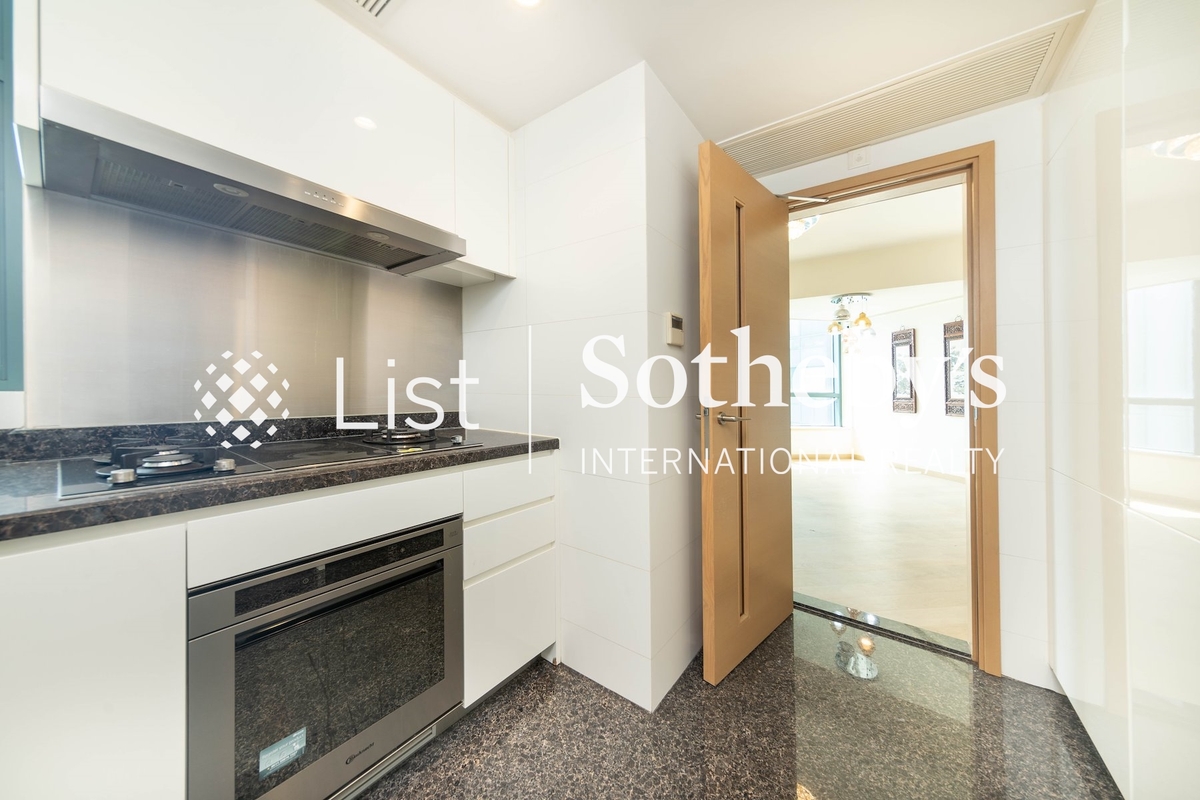 80 Robinson Road 羅便臣道80號 | Kitchen