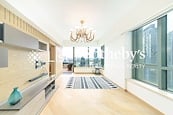 80 Robinson Road 罗便臣道80号 | Living and Dining Room