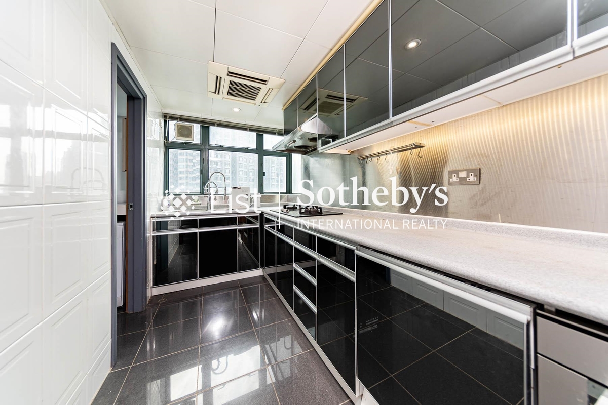 80 Robinson Road 羅便臣道80號 | Kitchen