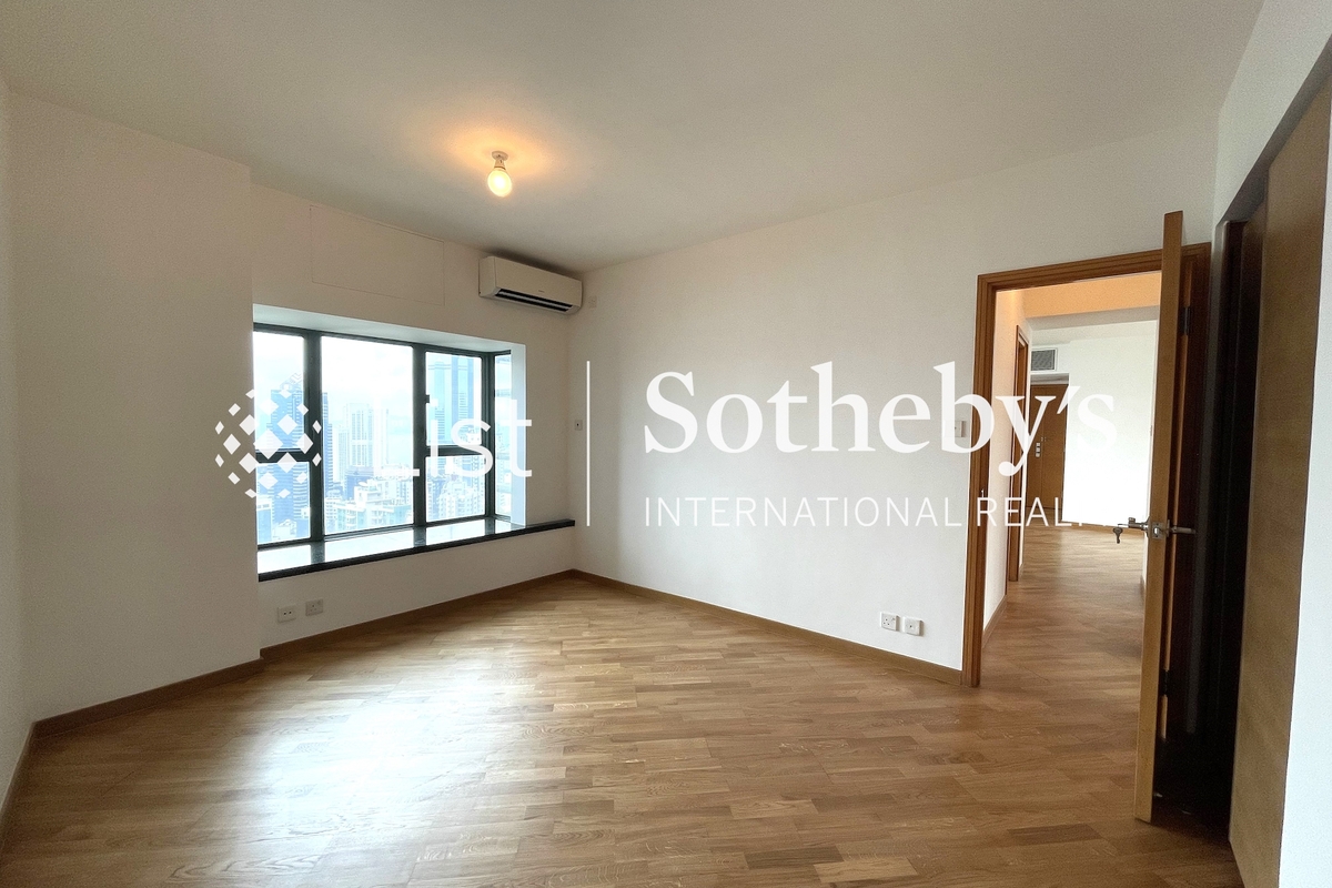 80 Robinson Road 羅便臣道80號 | Master Bedroom