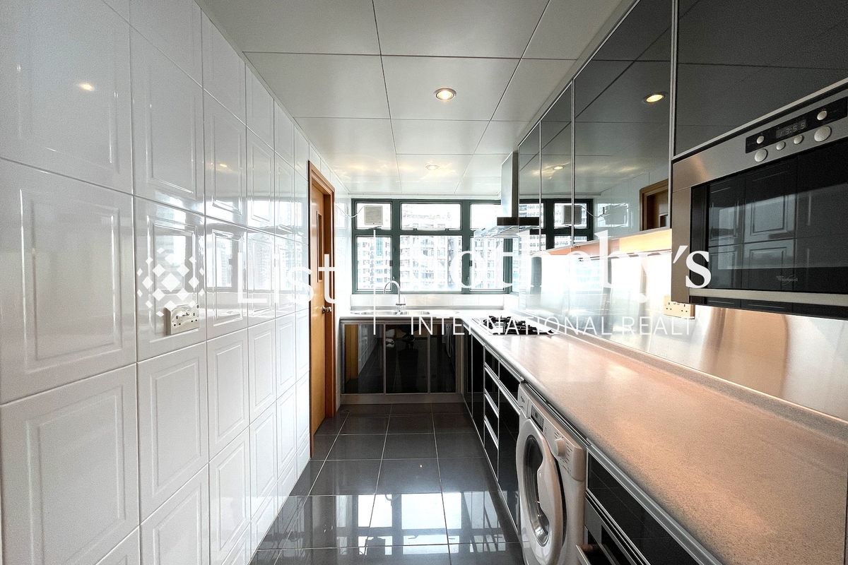 80 Robinson Road 羅便臣道80號 | Kitchen