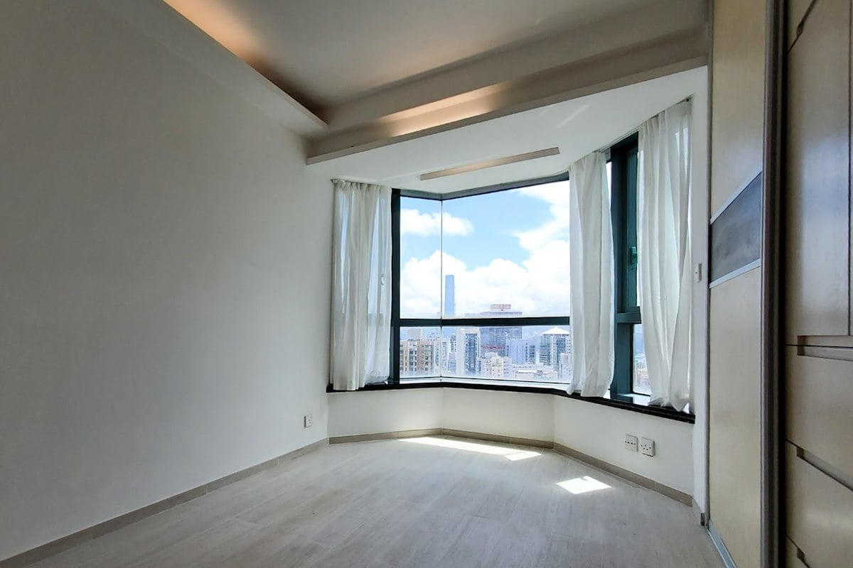 80 Robinson Road 罗便臣道80号 | Master Bedroom