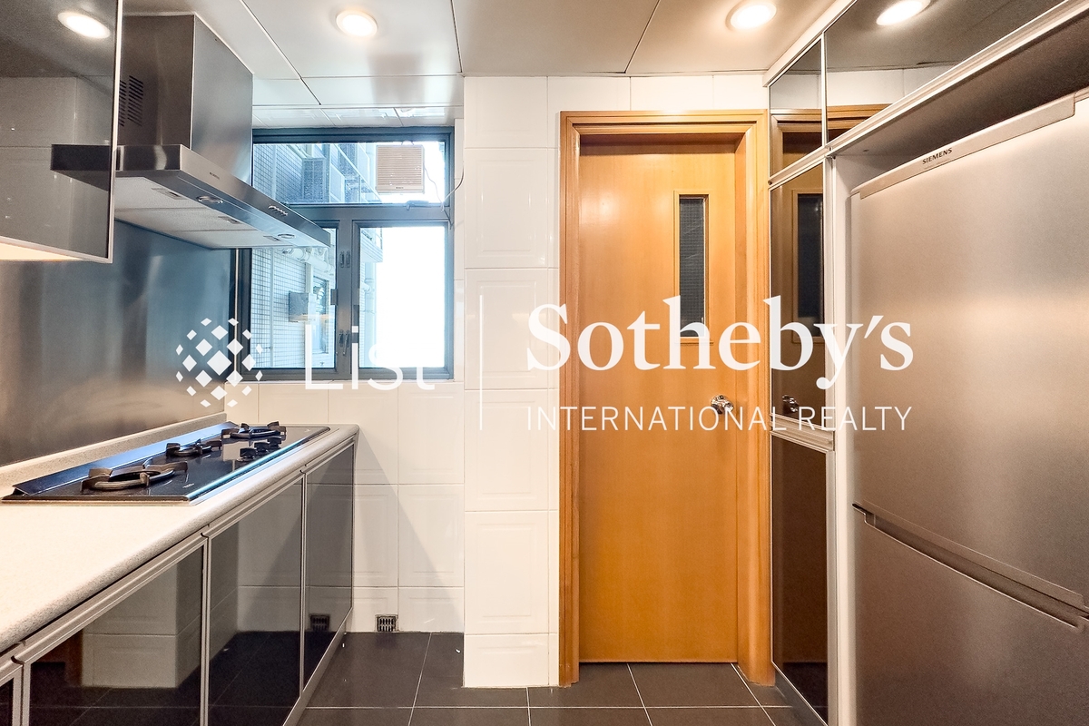 80 Robinson Road 羅便臣道80號 | Kitchen