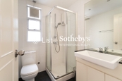 Greenview Gardens 景翠園 | Guest Bathroom