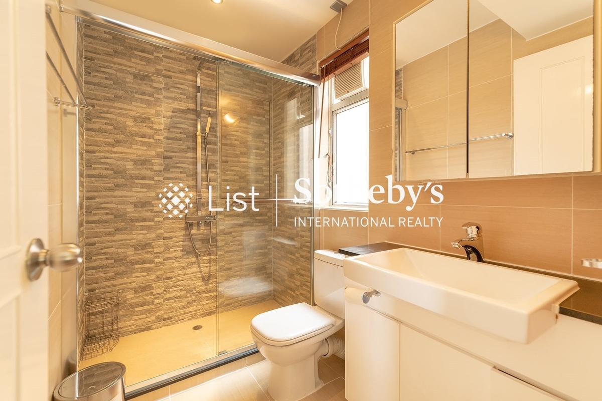 Greenview Gardens 景翠園 | Master Bathroom