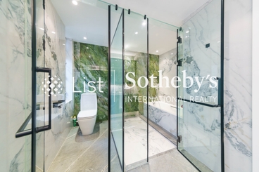 Cliffview Mansions 康苑 | 