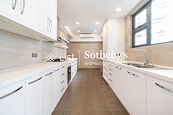 Cliffview Mansions 康苑 | Kitchen
