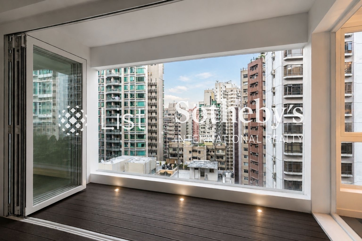 Botanic Terrace 芝蘭台 | Balcony off Living and Dining Room