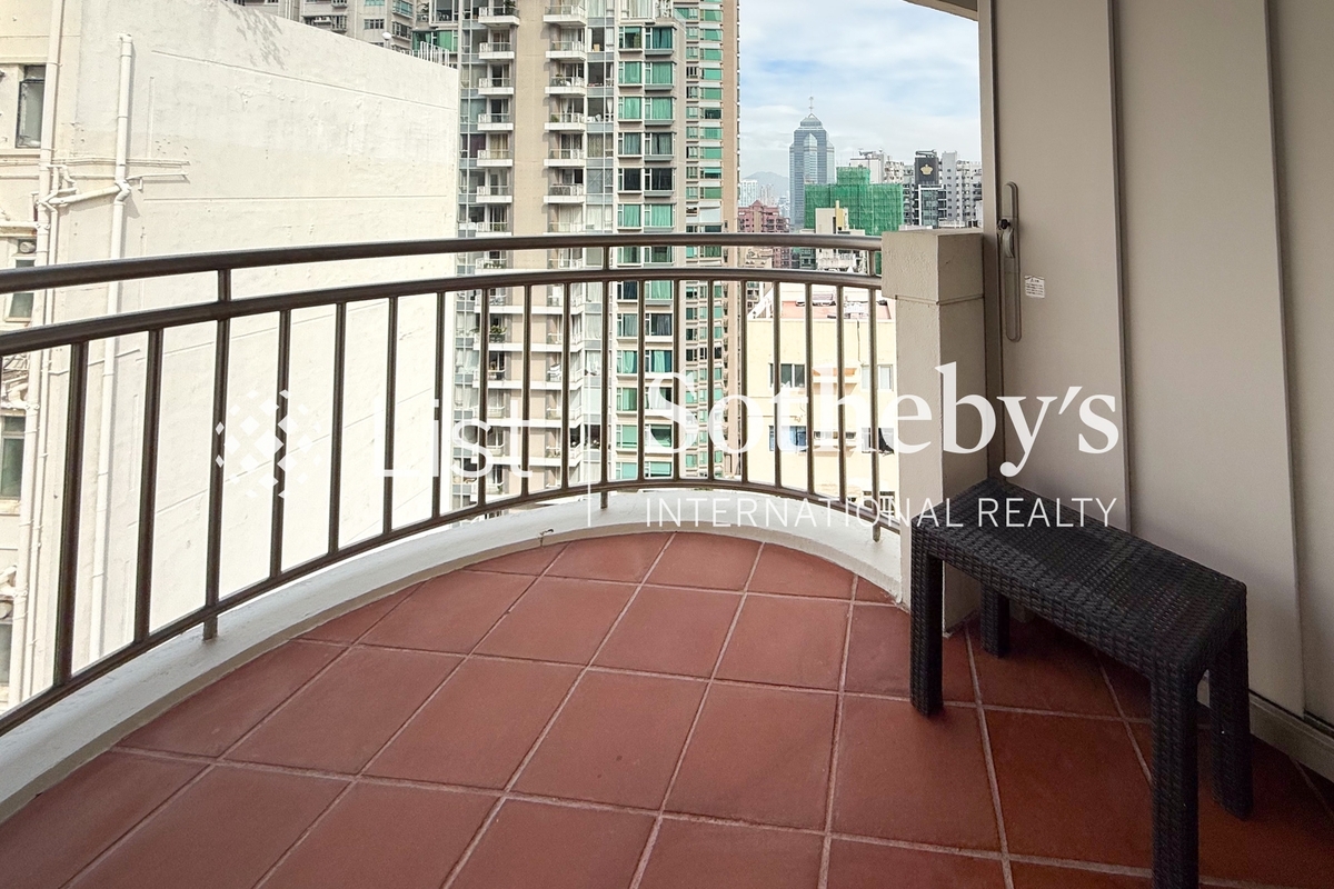 Botanic Terrace 芝蘭台 | Balcony off Living and Dining Room