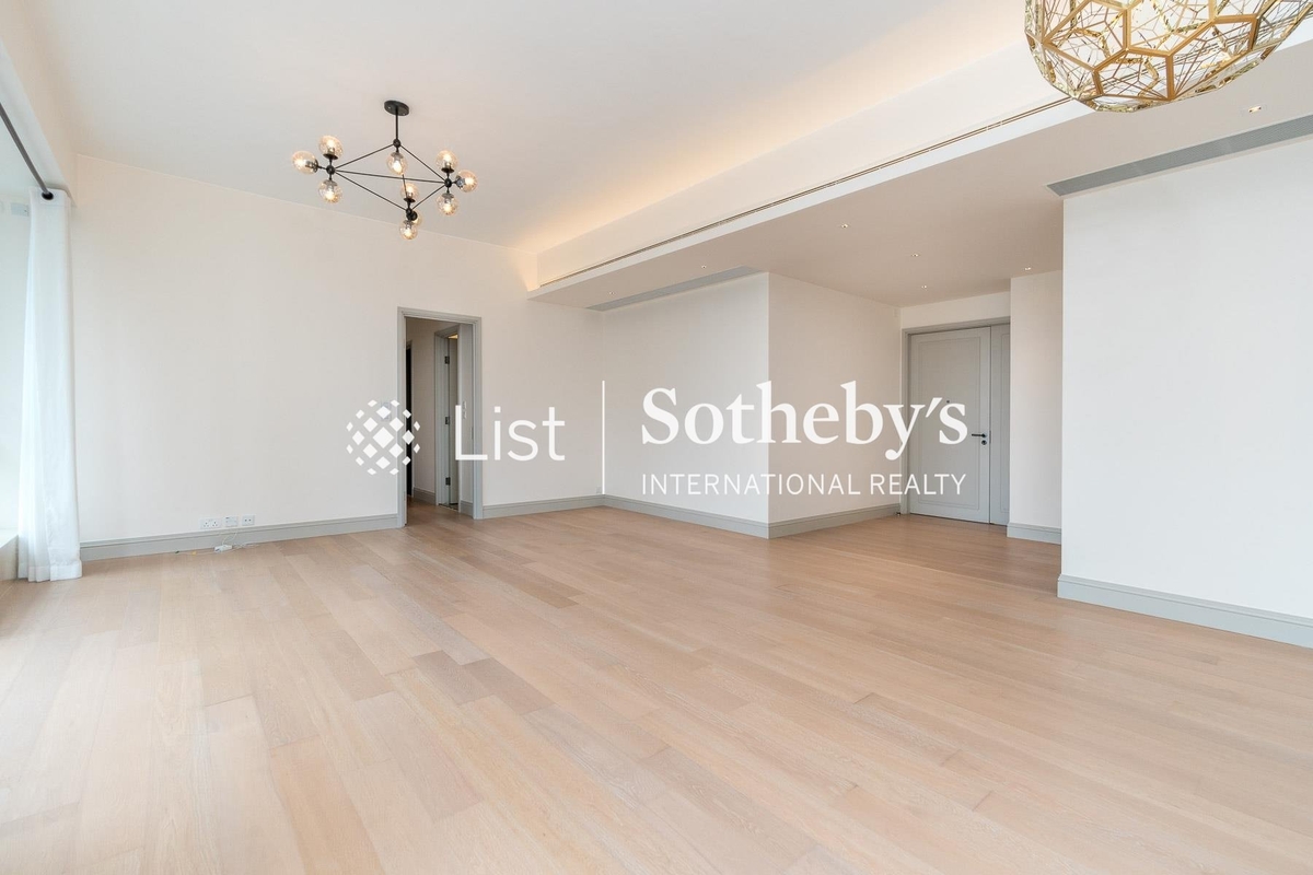 The Morgan 敦皓 | Living and Dining Room