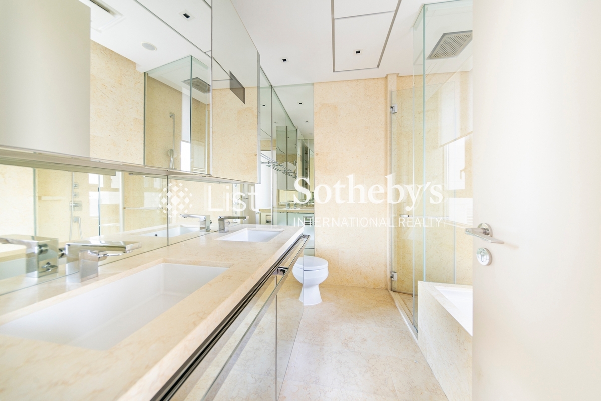 The Morgan 敦皓 | Master Bathroom