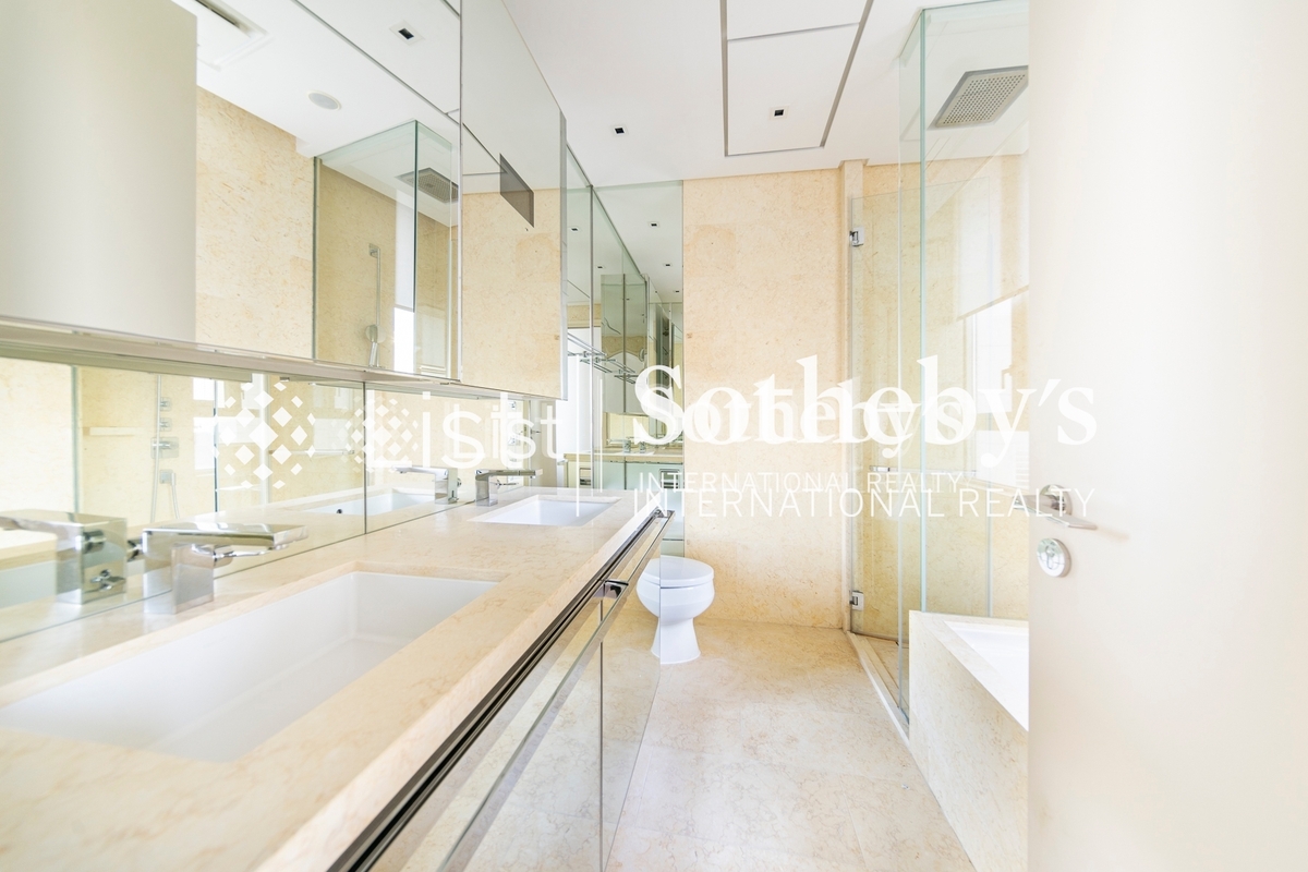 The Morgan 敦皓 | Master Bathroom