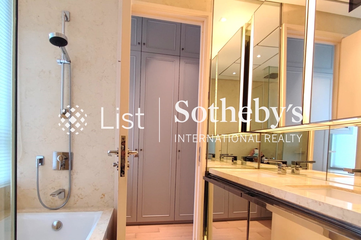 The Morgan 敦皓 | Master Bathroom