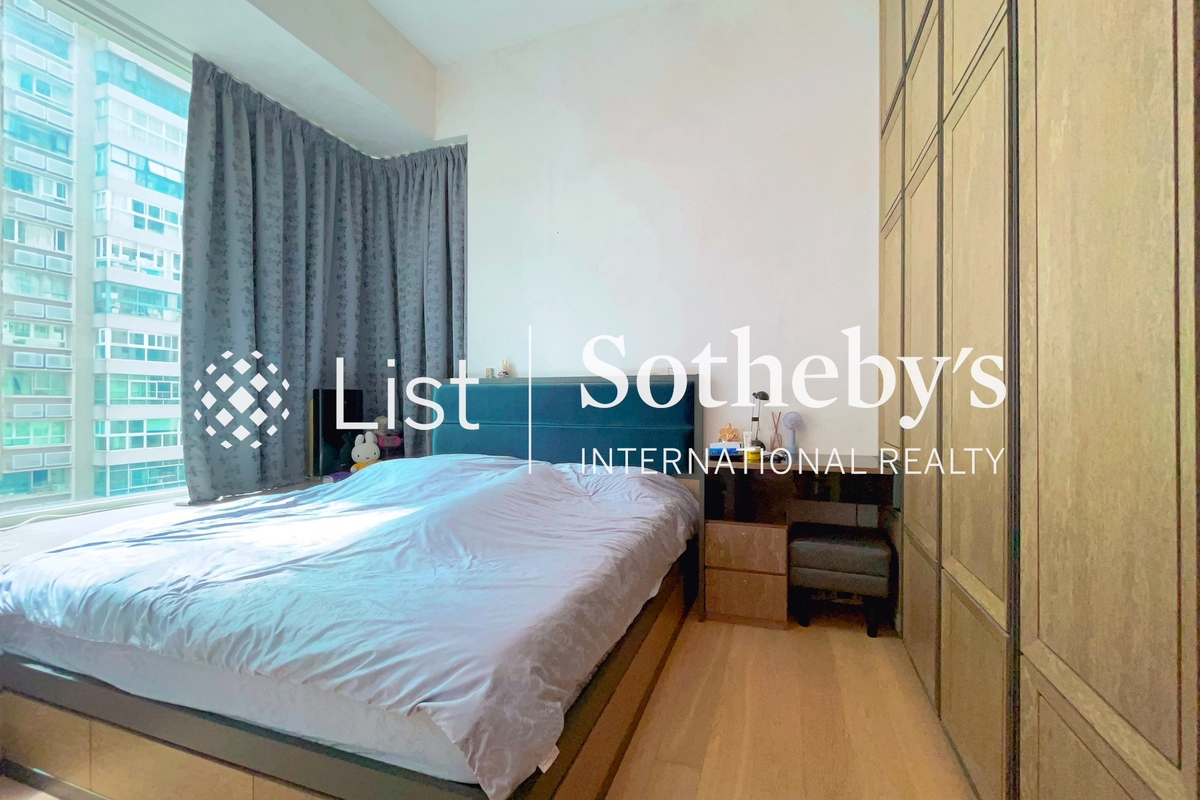 Conduit 18 Conduit 18 | Master Bedroom