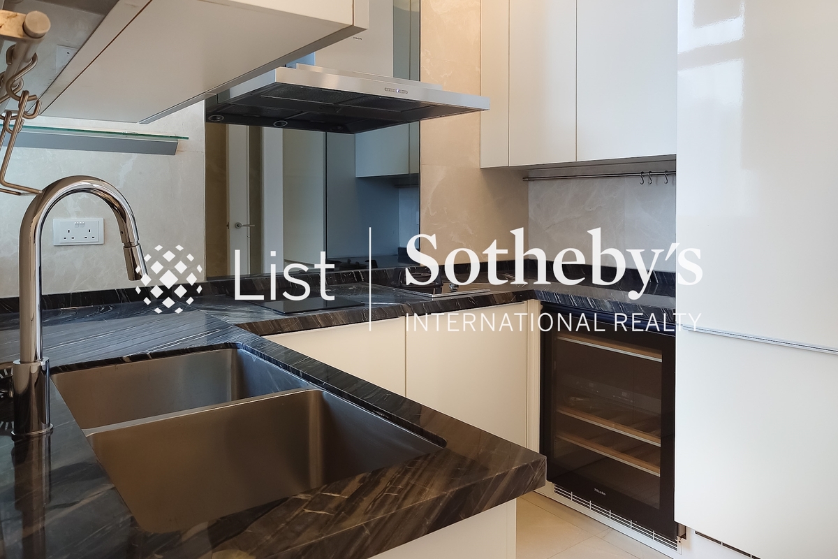 Conduit 18 Conduit 18 | Kitchen