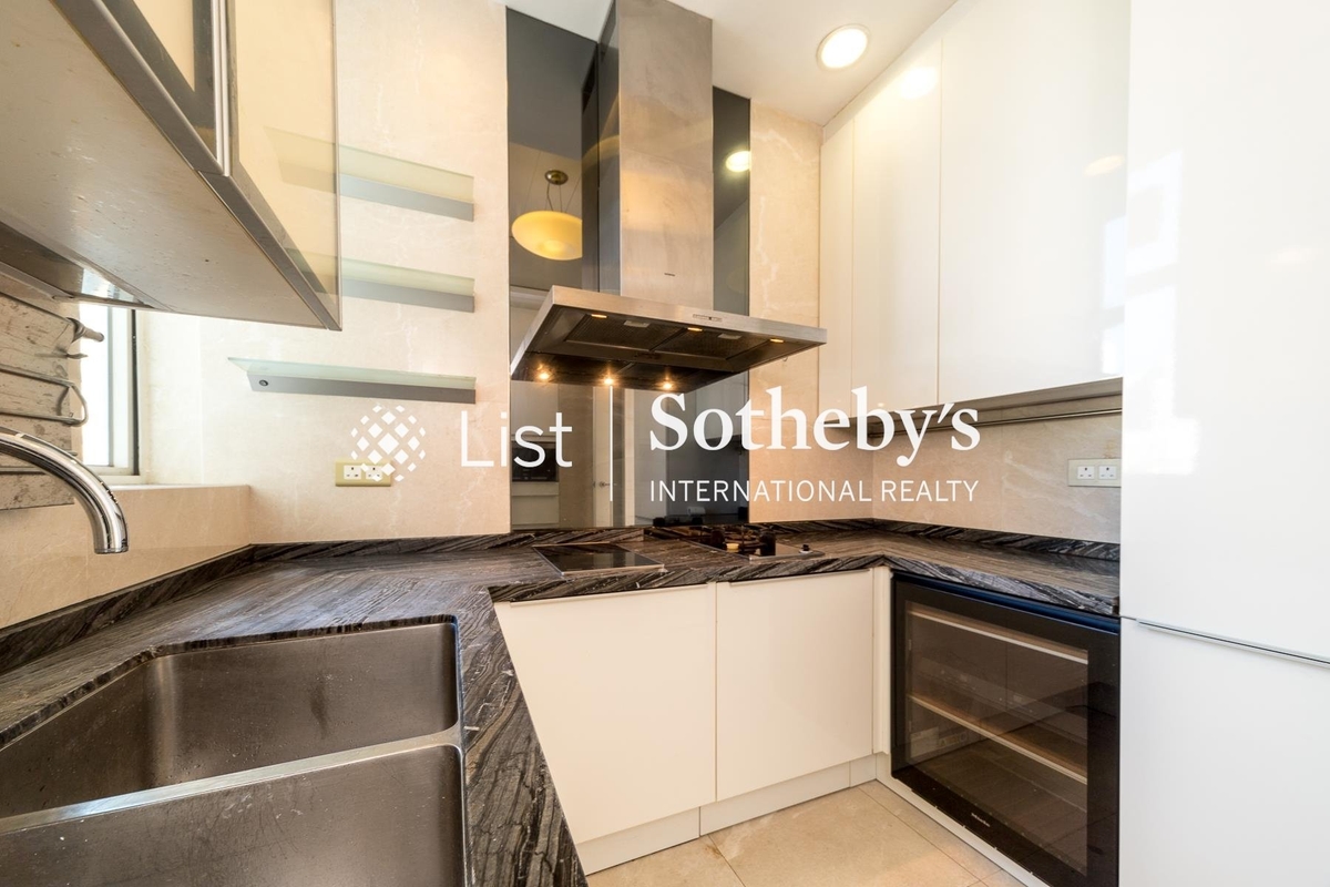 Conduit 18 Conduit 18 | Kitchen