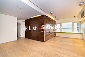 Seymour Place 信怡閣 | Living and Dining Room